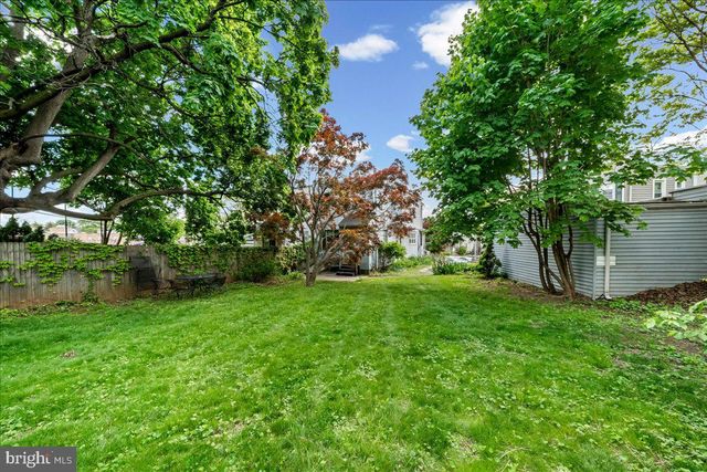 4001 VERNON RD, Drexel Hill, PA 19026