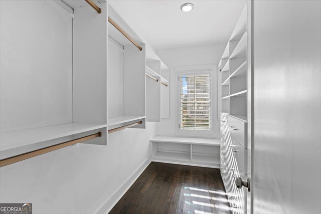 222 DAWSON Drive, Woodstock, GA 30188