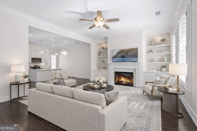 222 DAWSON Drive, Woodstock, GA 30188