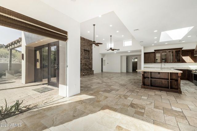 2208 N SAGEBRUSH Lane, Carefree, AZ 85377