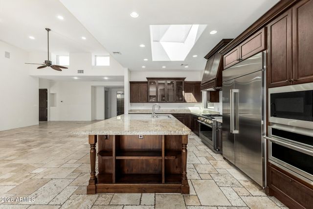 2208 N SAGEBRUSH Lane, Carefree, AZ 85377