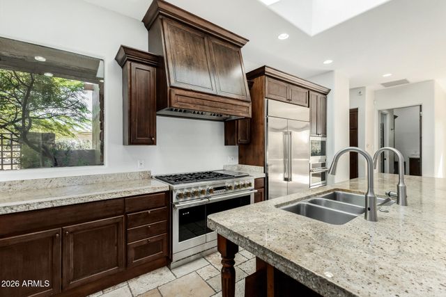 2208 N SAGEBRUSH Lane, Carefree, AZ 85377