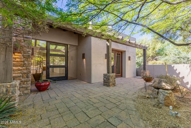 2208 N SAGEBRUSH Lane, Carefree, AZ 85377