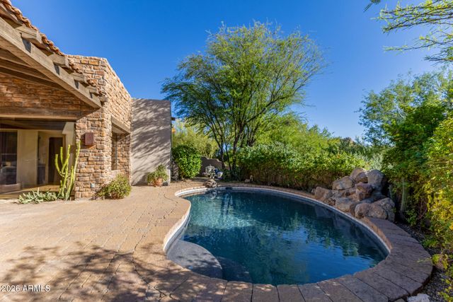 2208 N SAGEBRUSH Lane, Carefree, AZ 85377