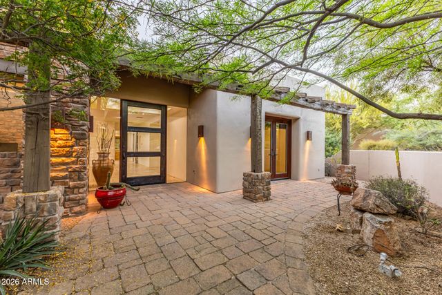 2208 N SAGEBRUSH Lane, Carefree, AZ 85377