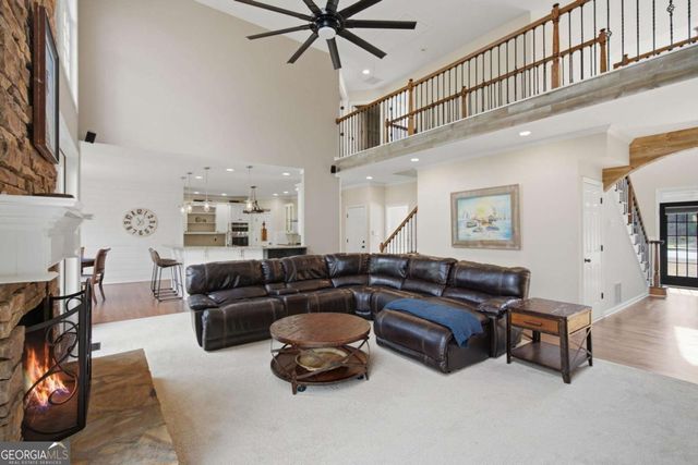 1021 Fairecroft Court, Suwanee, GA 30024