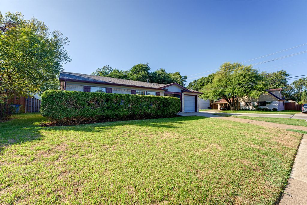 2906 Windmill Lane, Farmers Branch, TX 75234 — photo 2