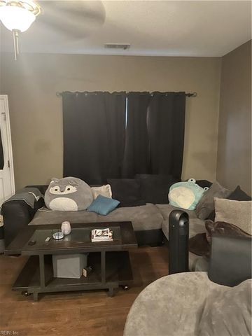 1832 Elizabeth AVE, Chesapeake, VA 23324