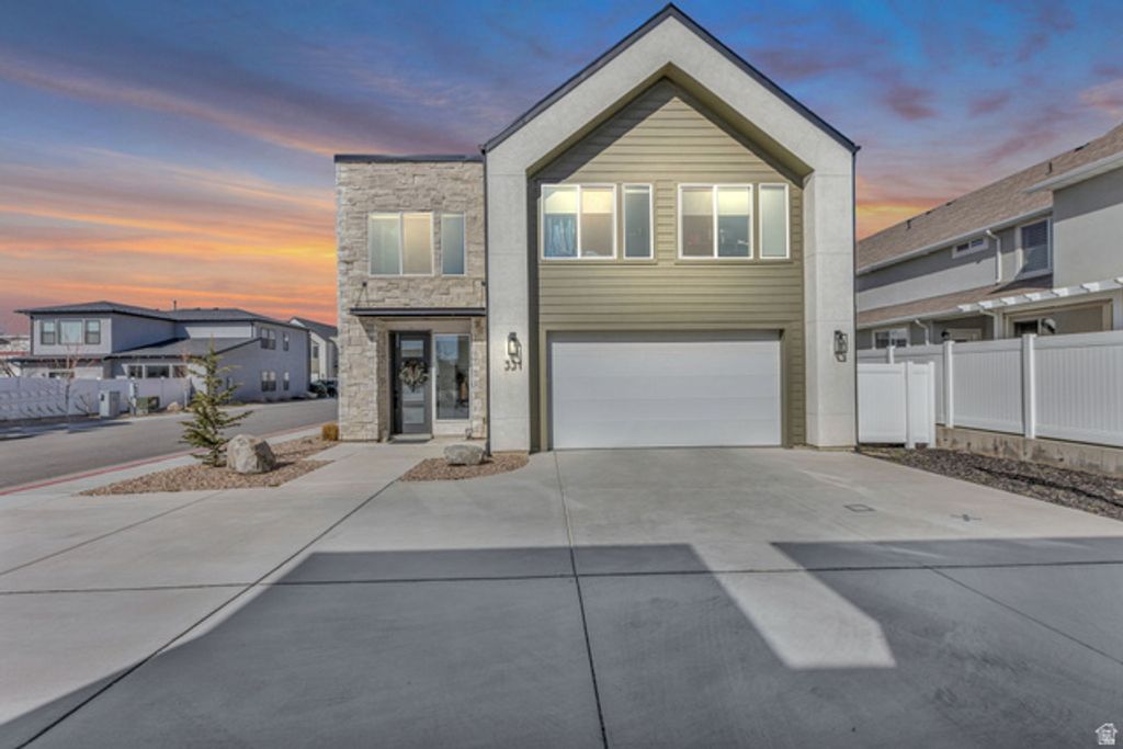 331 S 680 W, Centerville, UT 84014 — exterior