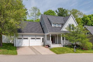 28 Laurel Court, Portsmouth, NH 03801