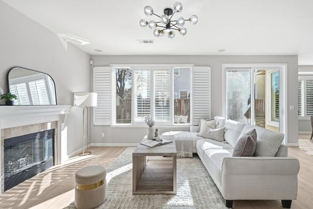 2088 Mckenzie Place, San Jose, CA 95131