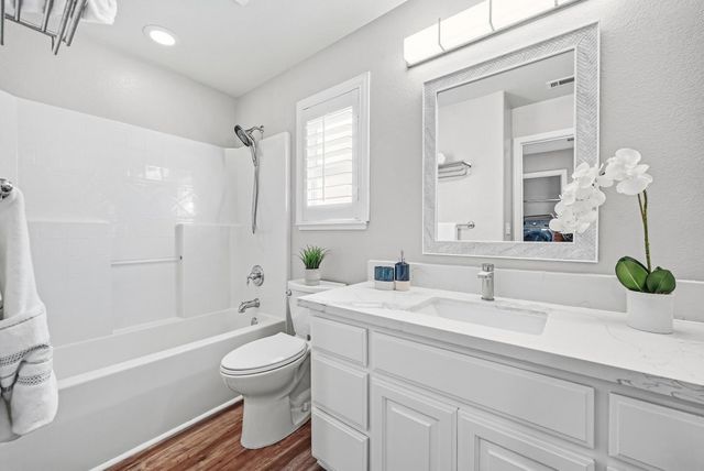 2088 Mckenzie Place, San Jose, CA 95131