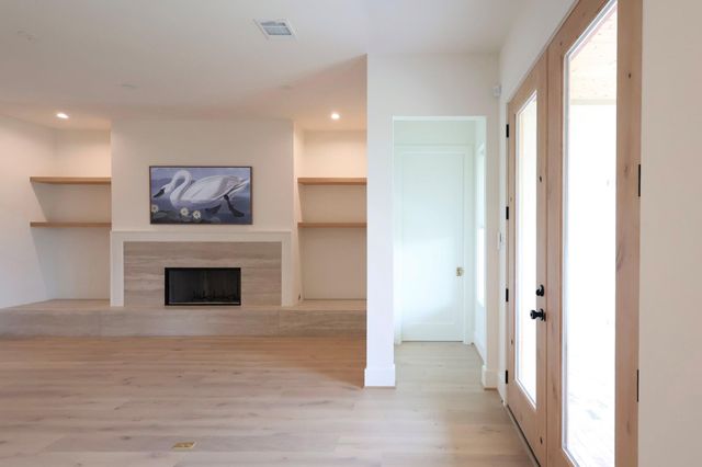 4047 Mischire Drive, Houston, TX 77025