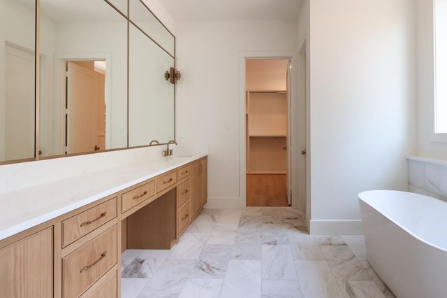 4047 Mischire Drive, Houston, TX 77025
