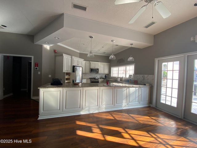 272 Crooked Gulley Circle, Sunset Beach, NC 28468