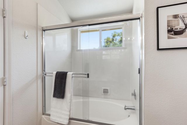 391 Coventry Cir, Folsom, CA 95630