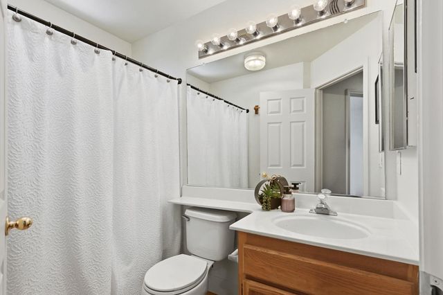 391 Coventry Cir, Folsom, CA 95630
