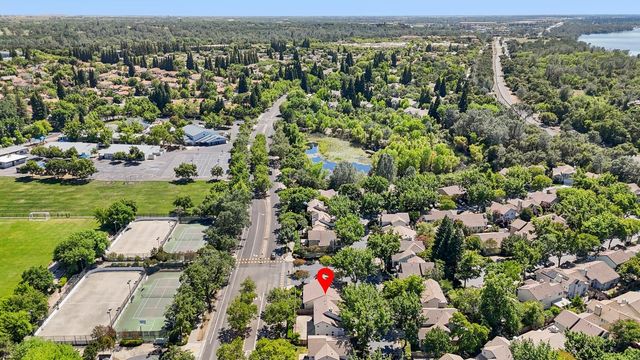 391 Coventry Cir, Folsom, CA 95630