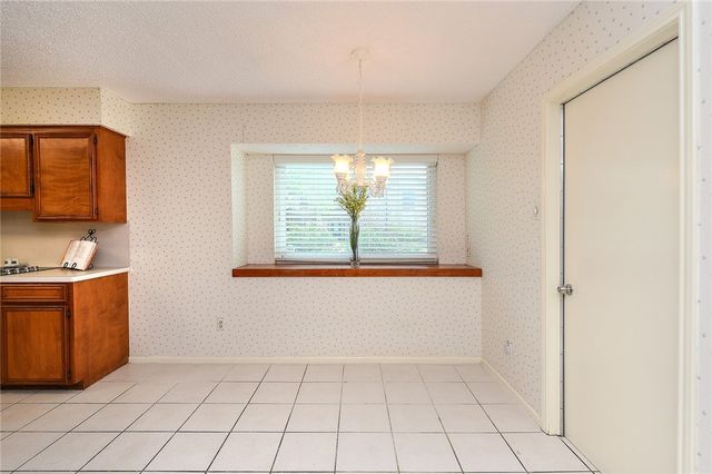 6602 Bent Trail Dr, Corpus Christi, TX 78413