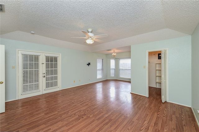 6602 Bent Trail Dr, Corpus Christi, TX 78413