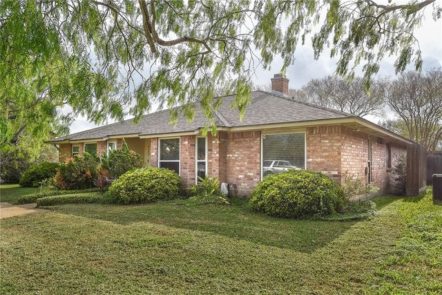 6602 Bent Trail Dr, Corpus Christi, TX 78413