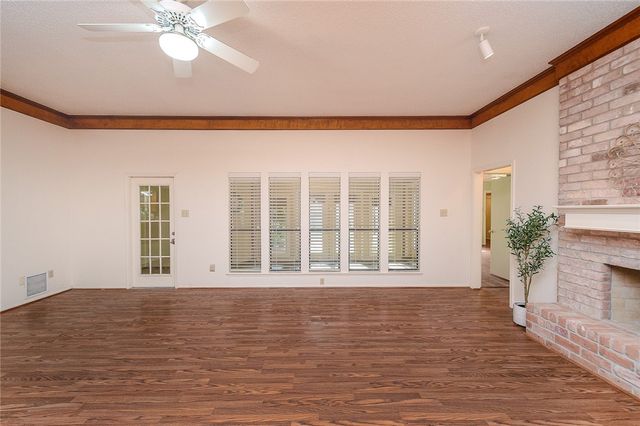 6602 Bent Trail Dr, Corpus Christi, TX 78413