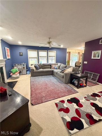 17058 Chamberlain Road, Grafton, OH 44044