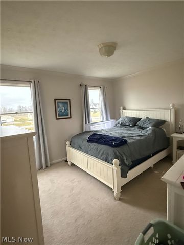 17058 Chamberlain Road, Grafton, OH 44044