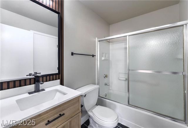 8450 Alta Drive 121, Las Vegas, NV 89145