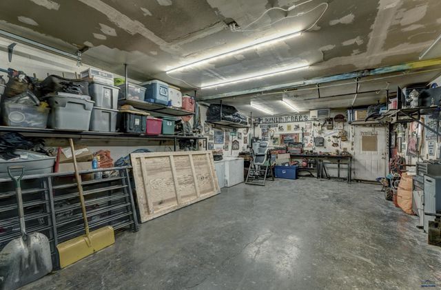 227 E NOWLIN, Rapid City, SD 57702