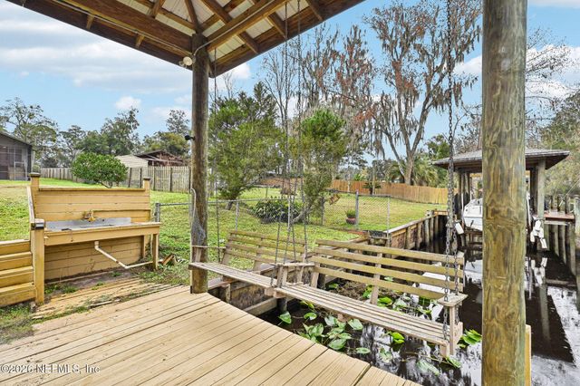 2232 W HIDDEN WATERS Drive, Green Cove Springs, FL 32043