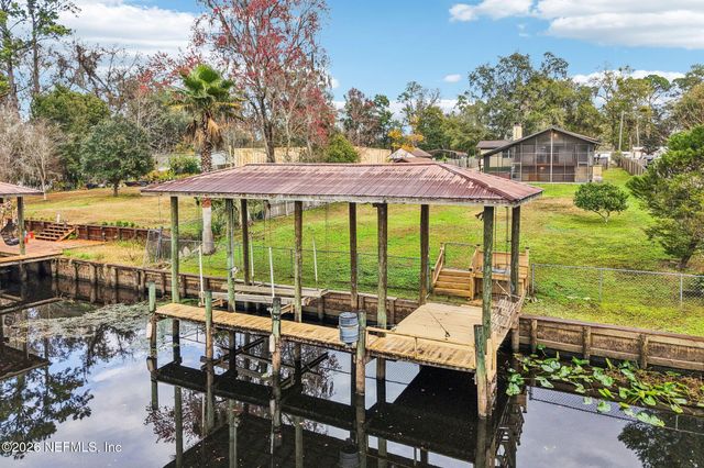 2232 W HIDDEN WATERS Drive, Green Cove Springs, FL 32043