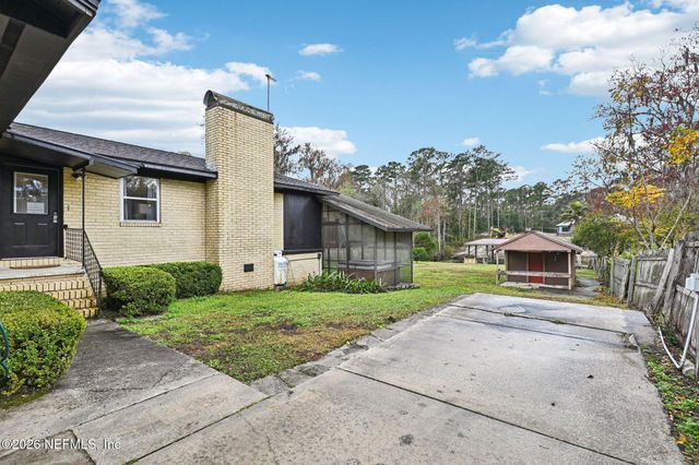 2232 W HIDDEN WATERS Drive, Green Cove Springs, FL 32043