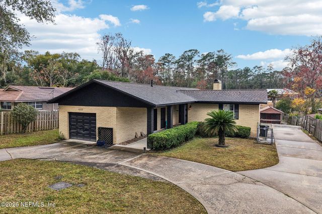 2232 W HIDDEN WATERS Drive, Green Cove Springs, FL 32043