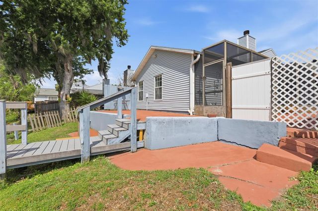 158 NORTHSHORE CIR, Casselberry, FL 32707