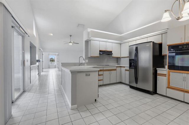 158 NORTHSHORE CIR, Casselberry, FL 32707