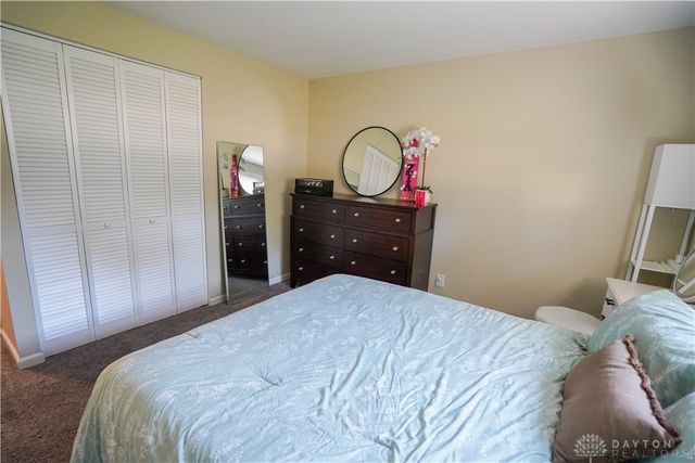 155 Bristol Drive, Washington Twp, OH 45458