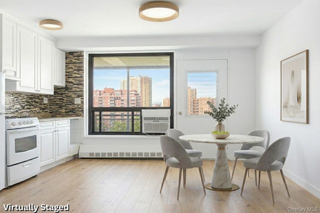 61-35 98th Street 14A, Rego Park, NY 11374