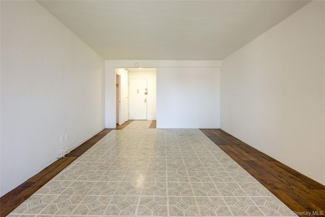 61-35 98th Street 14A, Rego Park, NY 11374