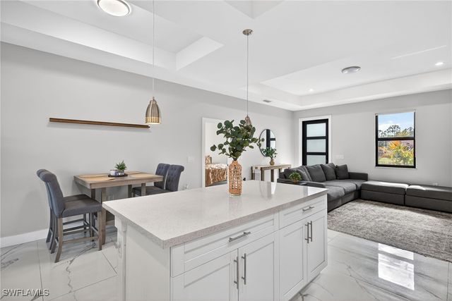 2459 10th AVE NE, Naples, FL 34120