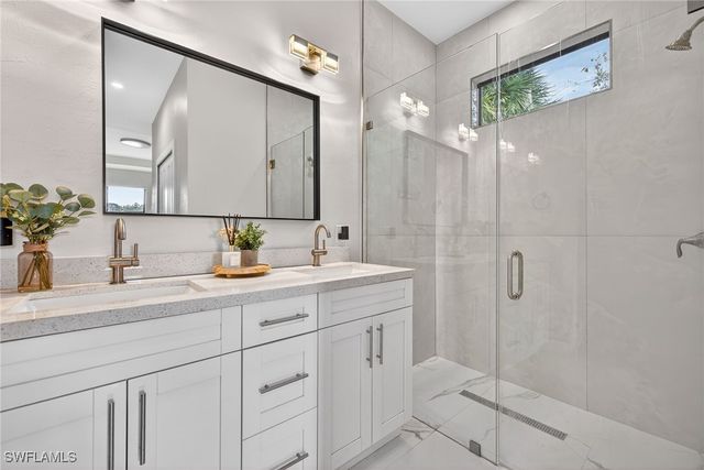 2459 10th AVE NE, Naples, FL 34120