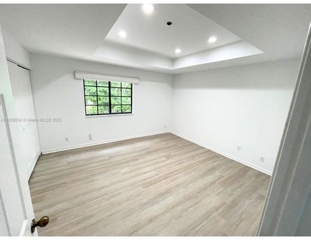 3809 Tree Top Dr 3809, Weston, FL 33332