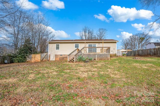 5609 Linville Drive, Hickory, NC 28602