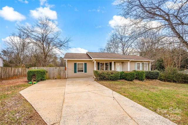 5609 Linville Drive, Hickory, NC 28602