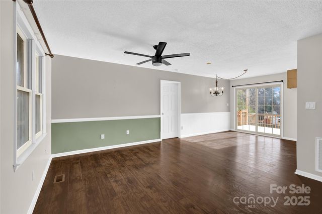 5609 Linville Drive, Hickory, NC 28602