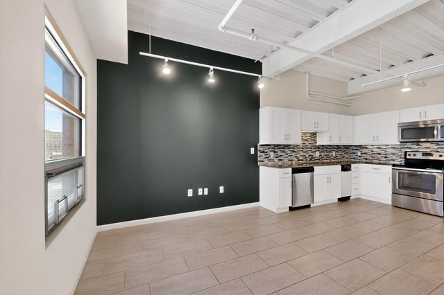 524 CENTRAL Avenue SW 509, Albuquerque, NM 87102