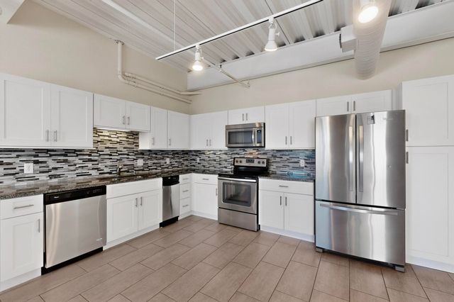 524 CENTRAL Avenue SW 509, Albuquerque, NM 87102