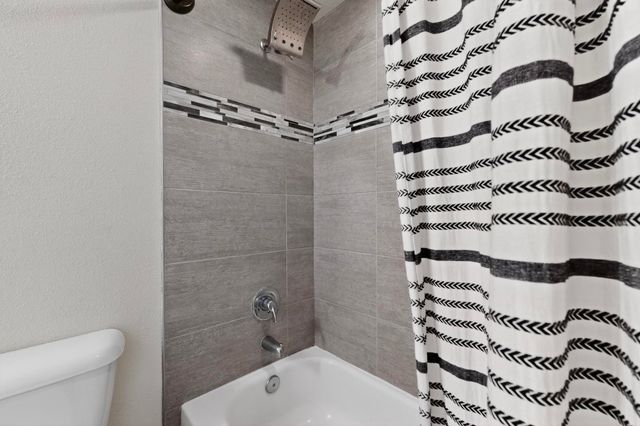 524 CENTRAL Avenue SW 509, Albuquerque, NM 87102