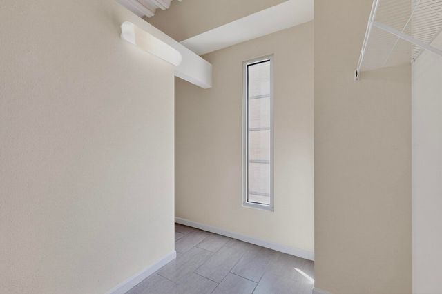 524 CENTRAL Avenue SW 509, Albuquerque, NM 87102