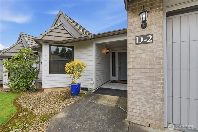 3300 NE 164th Street #D2, Ridgefield, WA 98642